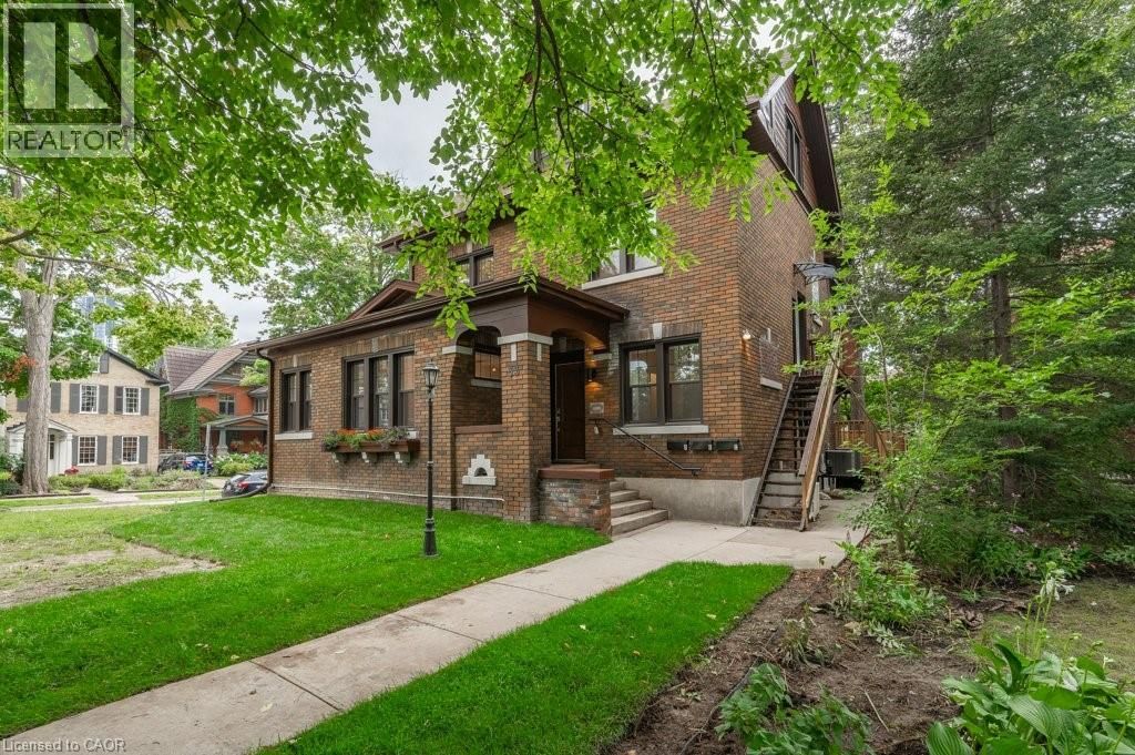 Unit A - 53 MARGARET AVENUE Image 4