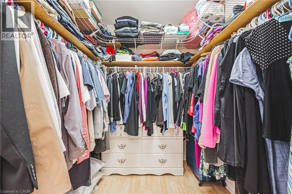 110 HIGHBURY DRIVE Image 28