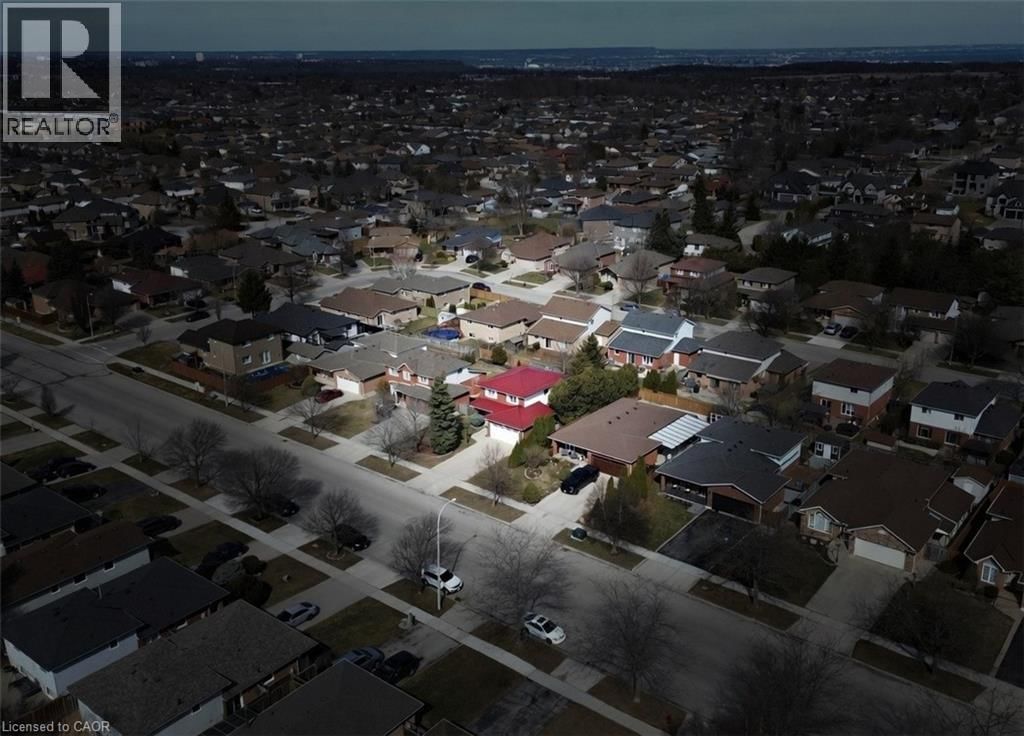 110 HIGHBURY DRIVE Image 50