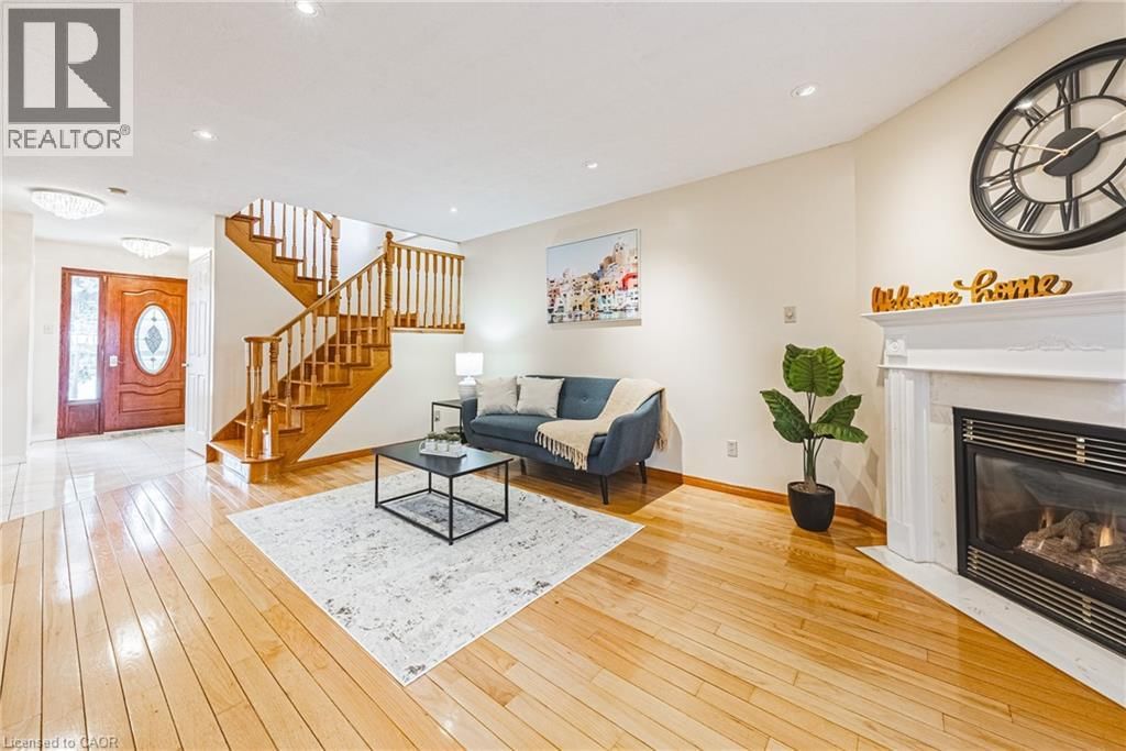 110 HIGHBURY DRIVE Image 9