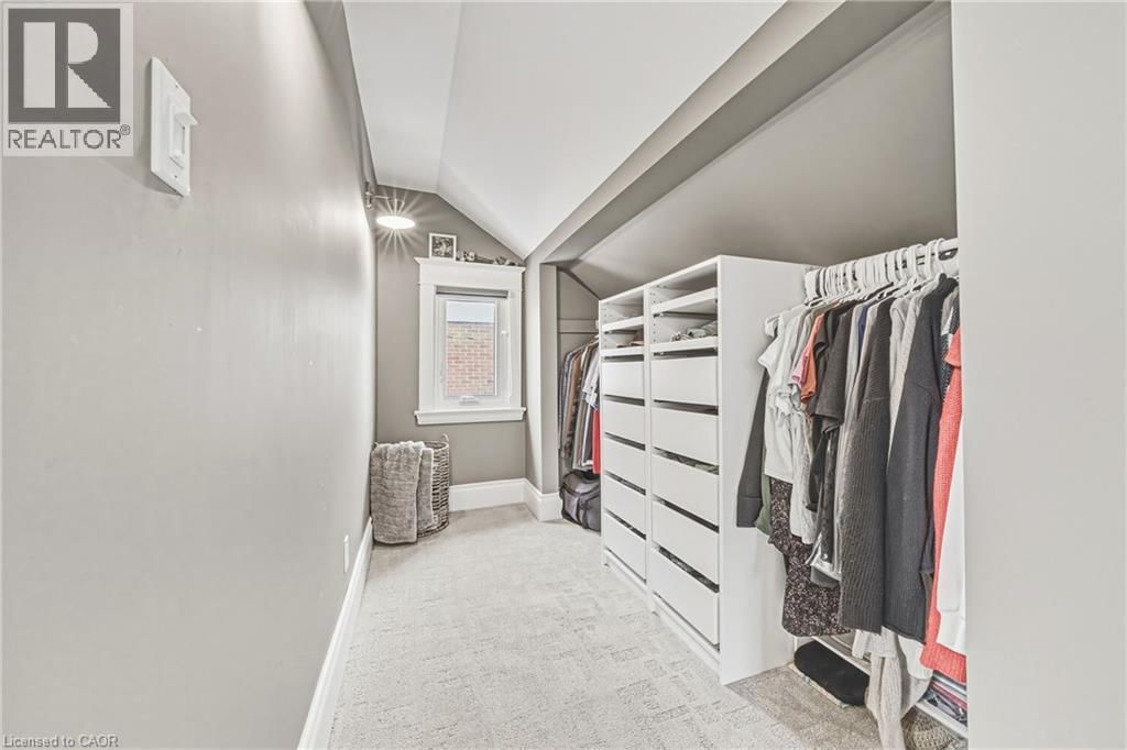 6 NELLES BOULEVARD Image 22