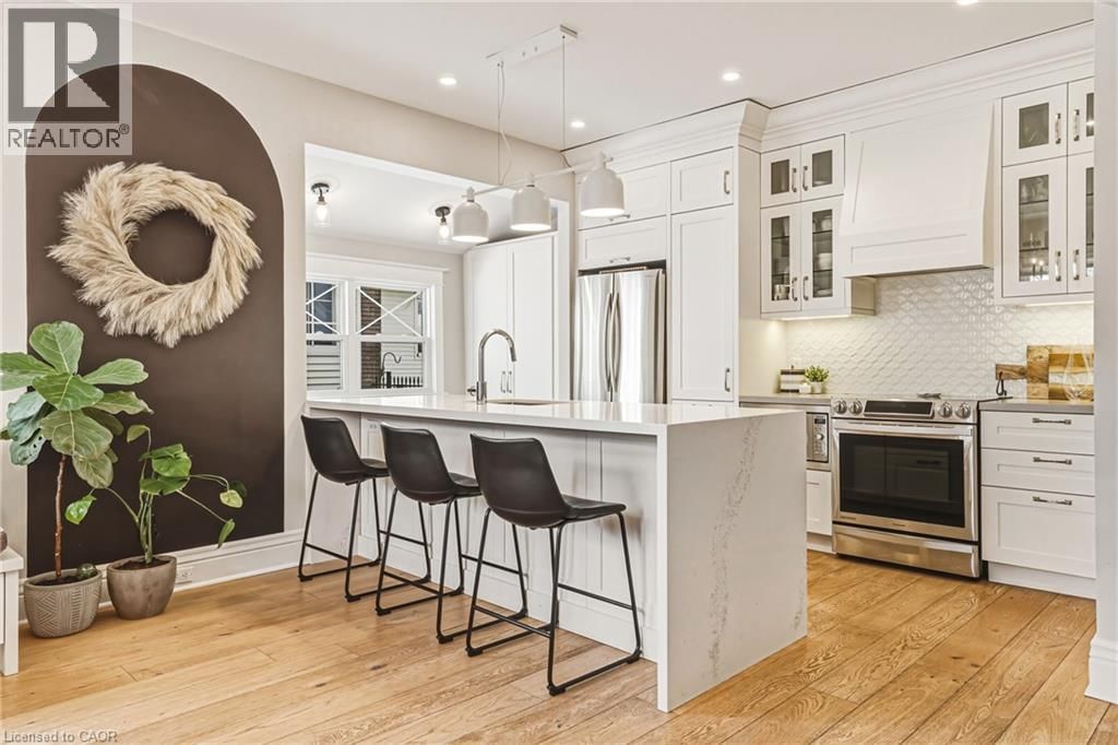 6 NELLES BOULEVARD Image 6