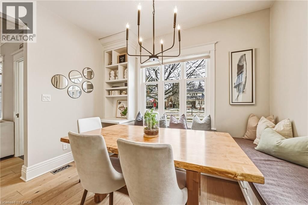 6 NELLES BOULEVARD Image 8