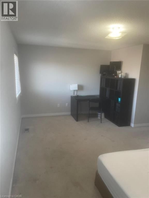 16 FREEDOM OAKS TRAIL Image 25