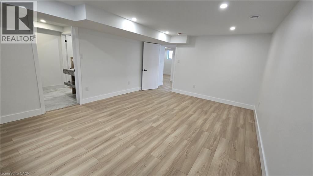 Lower - 7266 SILVER CREEK CIRCLE Image 8