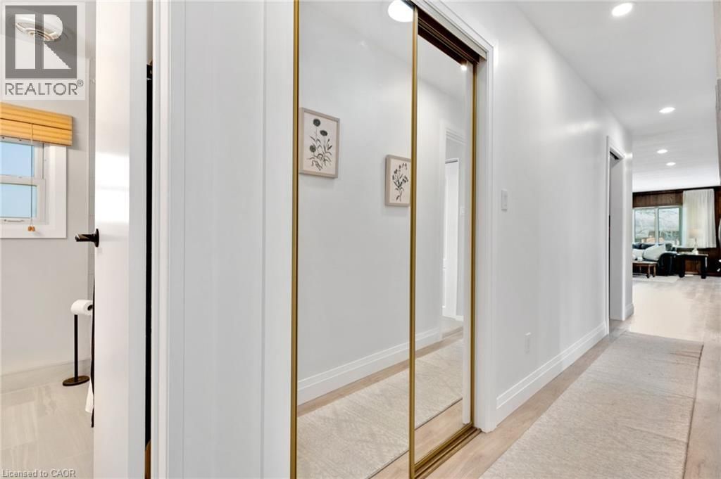 28 MACPHERSON CRESCENT Image 24