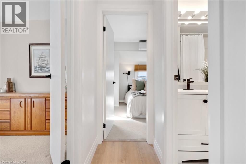 28 MACPHERSON CRESCENT Image 25