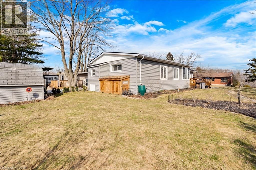 28 MACPHERSON CRESCENT Image 34