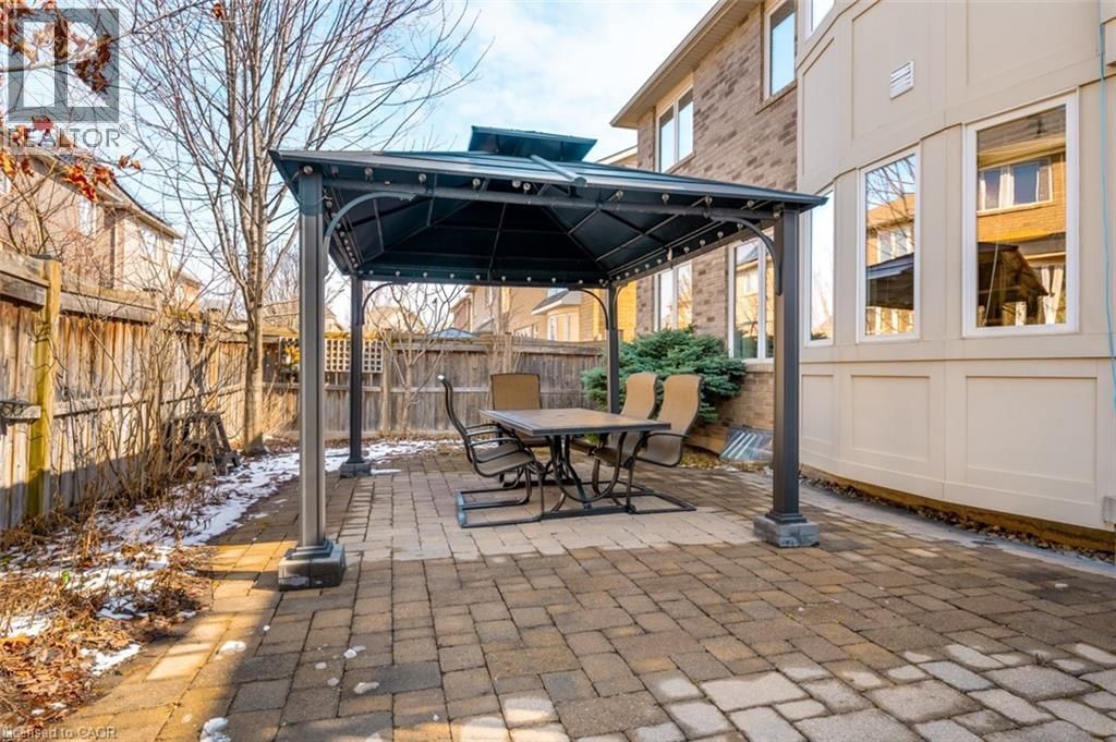 468 COOMBS COURT Image 29