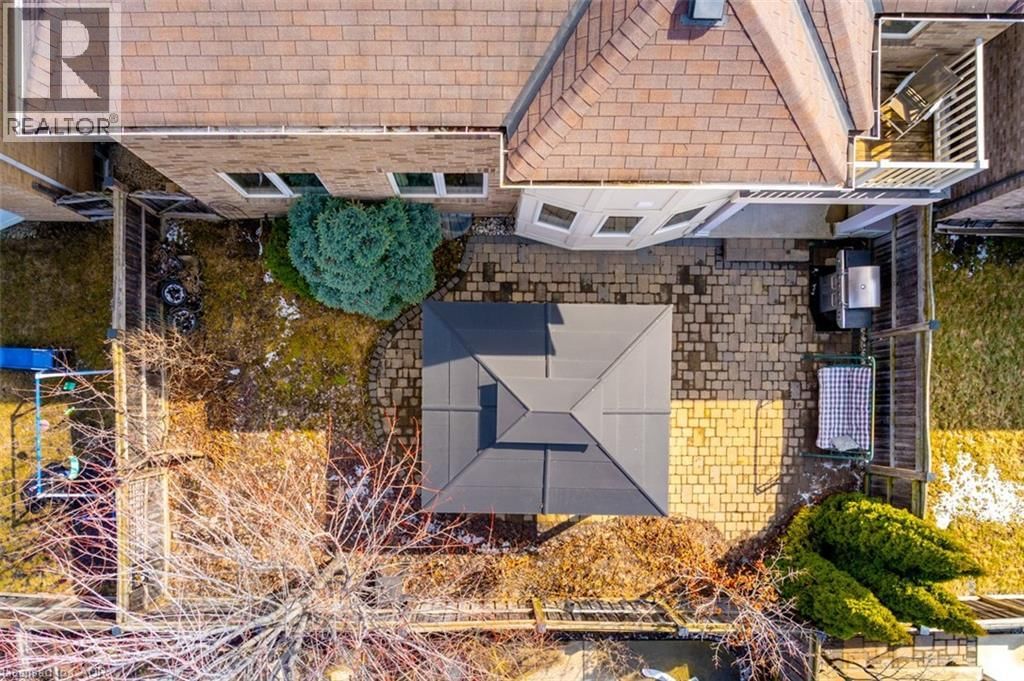 468 COOMBS COURT Image 31