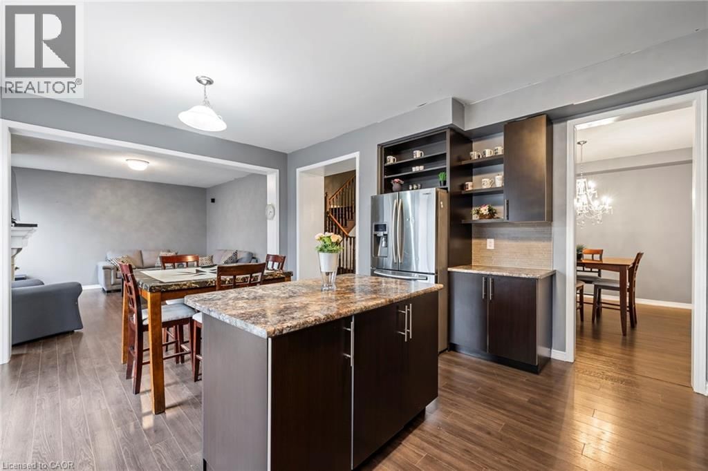 20 GILLESPIE DRIVE Image 11