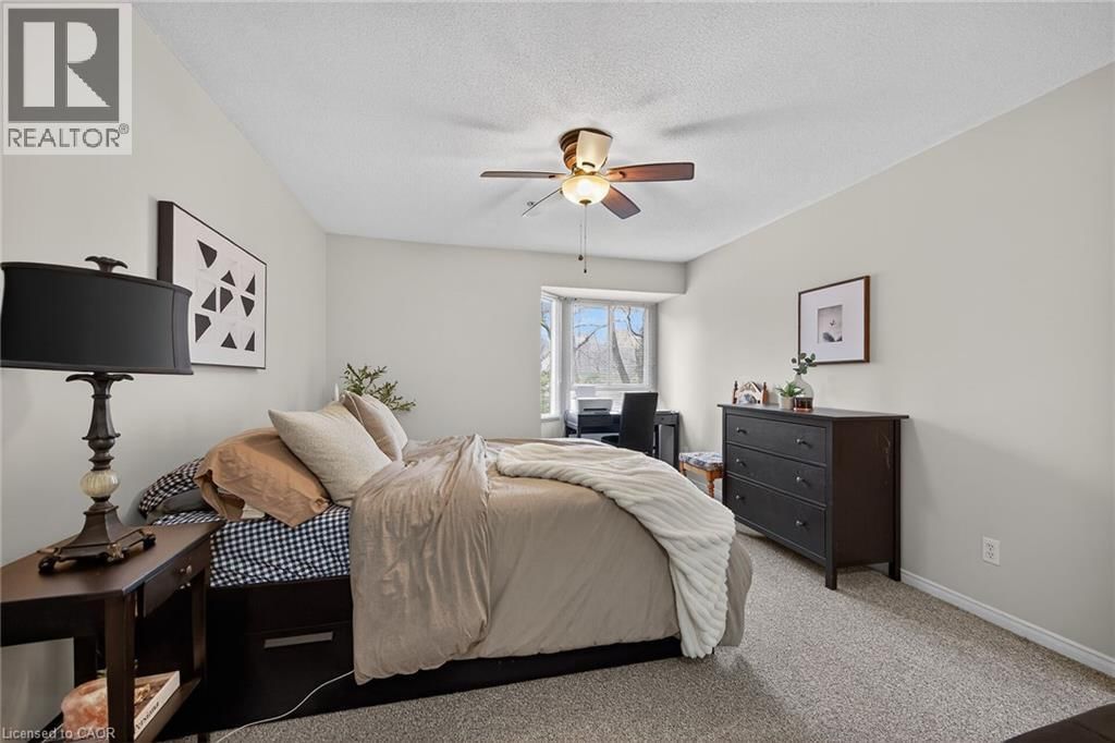 208 - 6 NIAGARA STREET Image 22