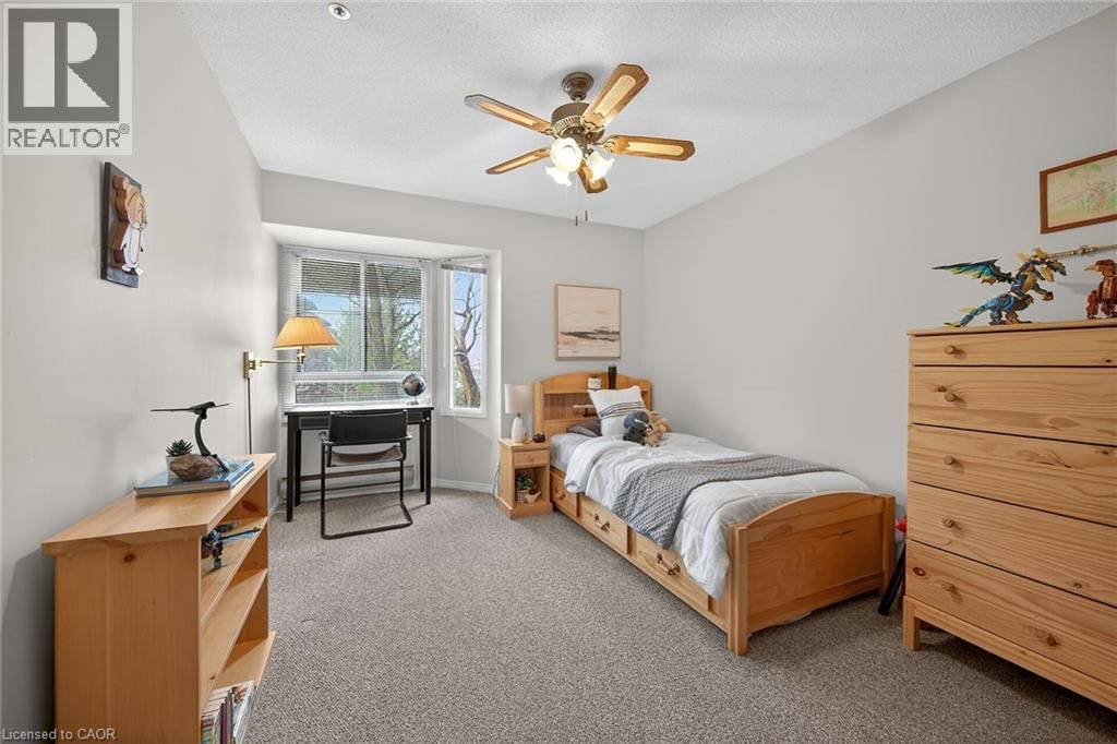 208 - 6 NIAGARA STREET Image 28