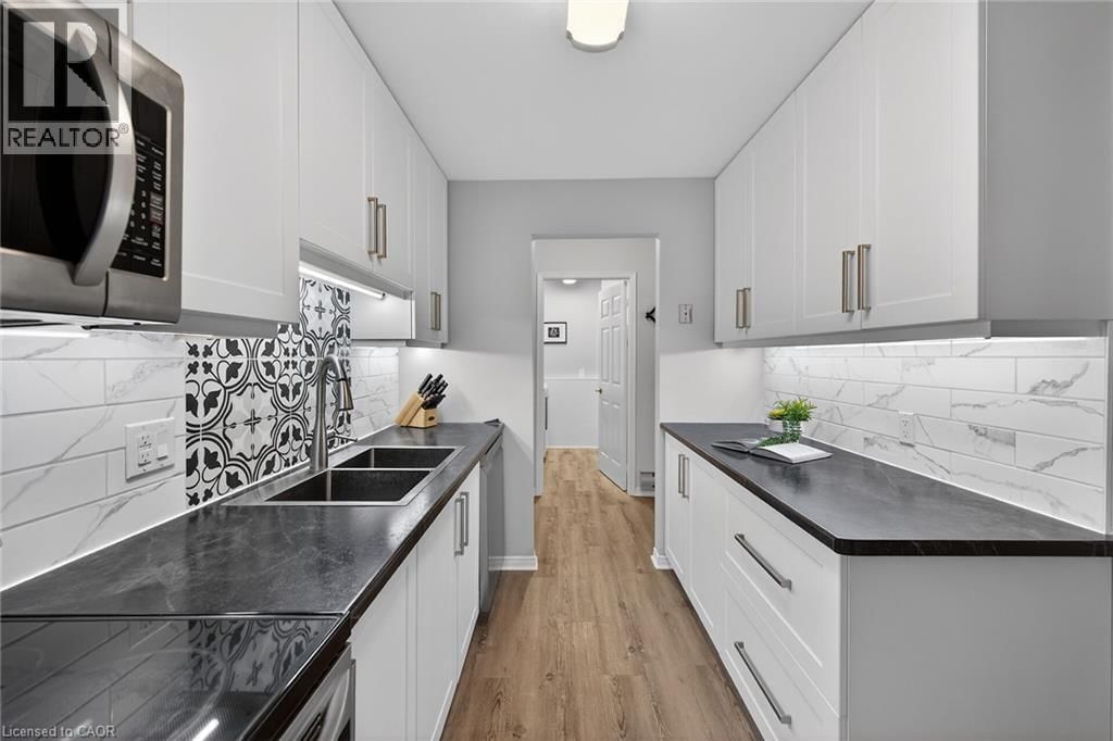 208 - 6 NIAGARA STREET Image 6