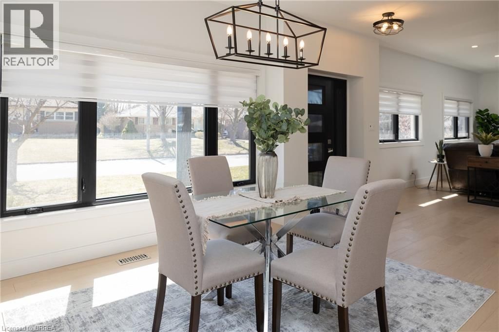 40 VARADI AVENUE Image 16