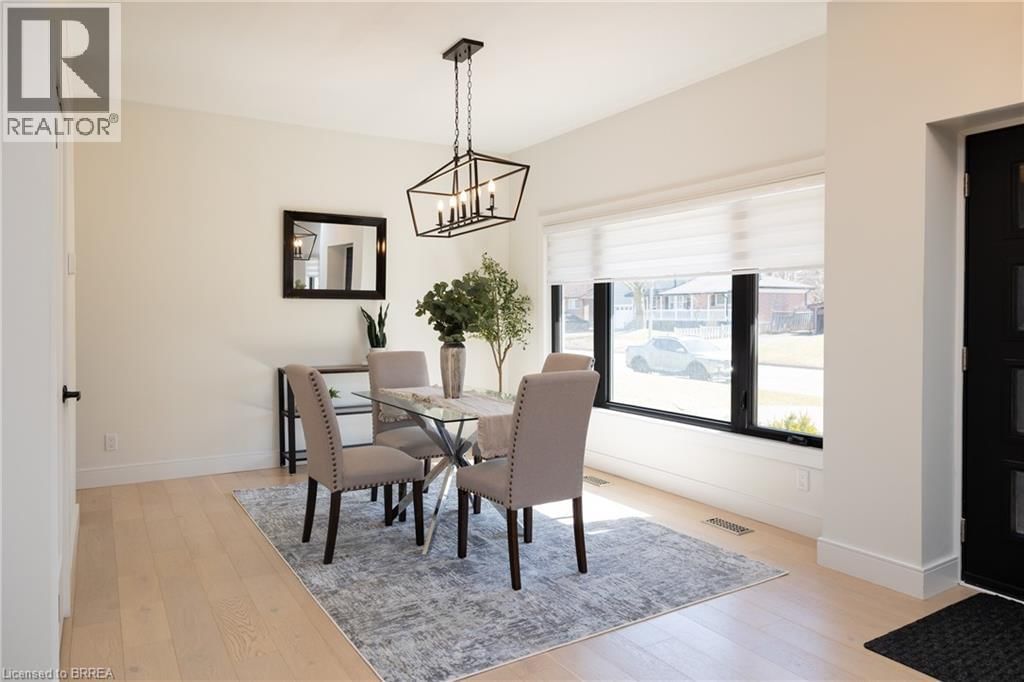 40 VARADI AVENUE Image 17