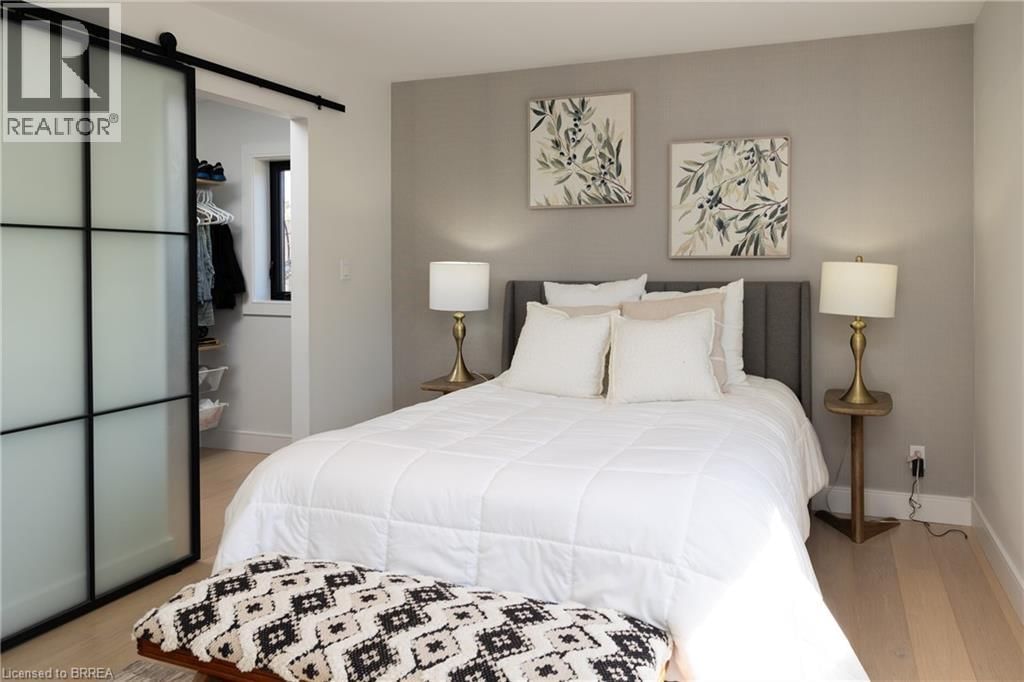 40 VARADI AVENUE Image 20