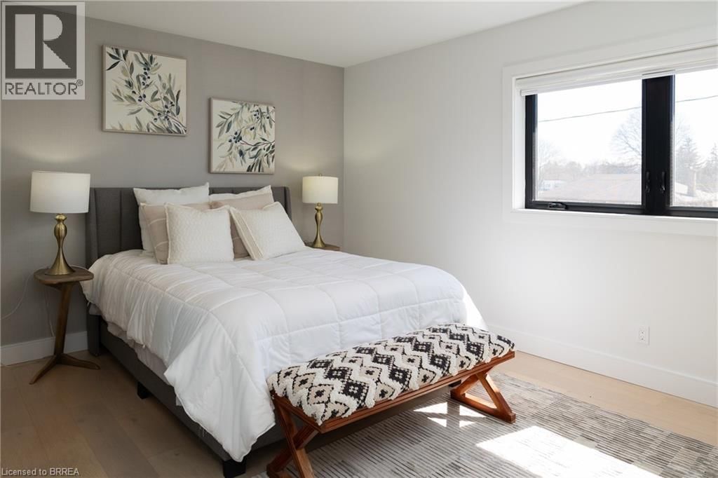 40 VARADI AVENUE Image 21