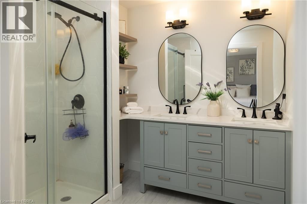 40 VARADI AVENUE Image 22