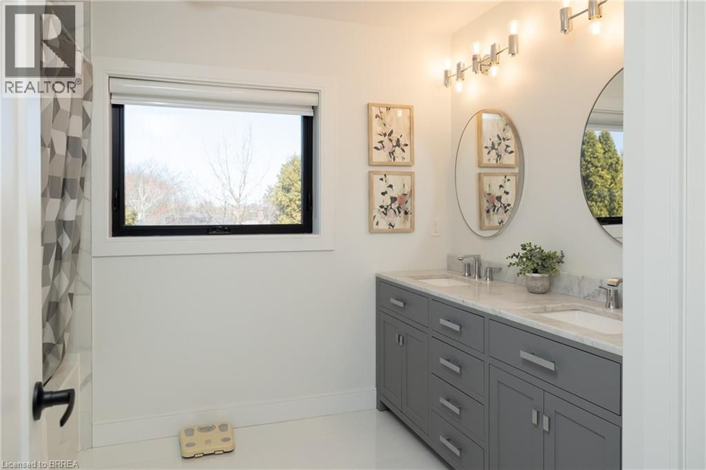 40 VARADI AVENUE Image 24