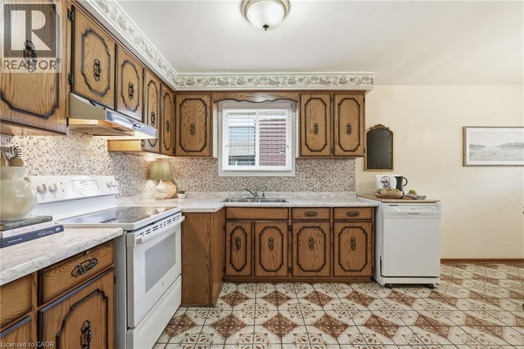 256 WHITNEY AVENUE Image 14