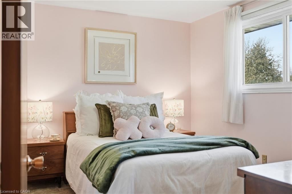 256 WHITNEY AVENUE Image 19