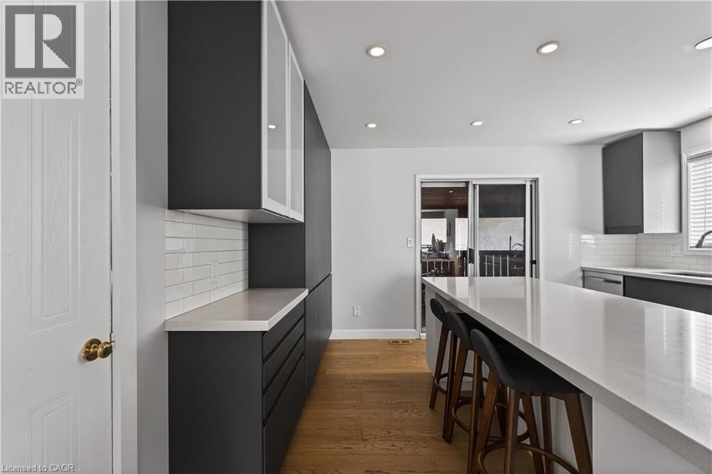 17 ANDERSON CRESCENT Image 16