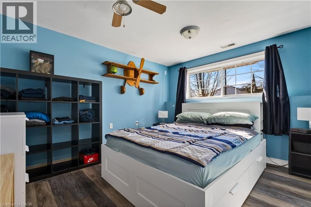 17 ANDERSON CRESCENT Image 31