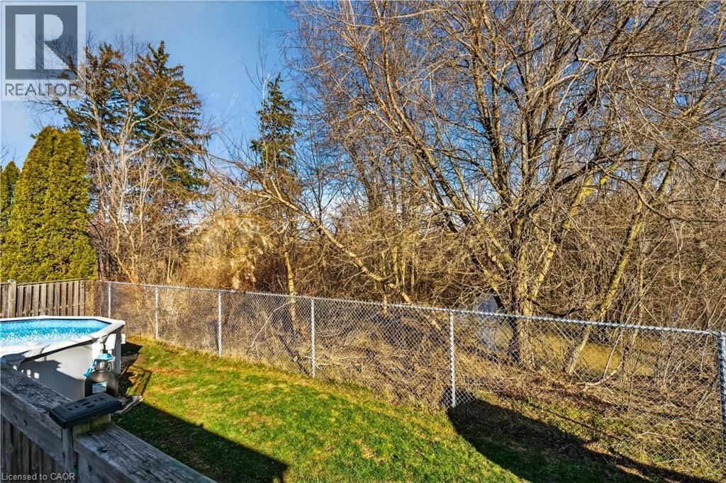 17 ANDERSON CRESCENT Image 41