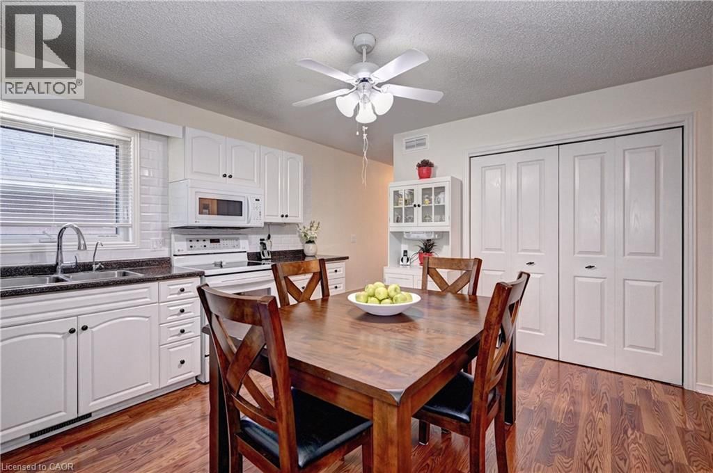 176 WESLEY CRESCENT Image 14