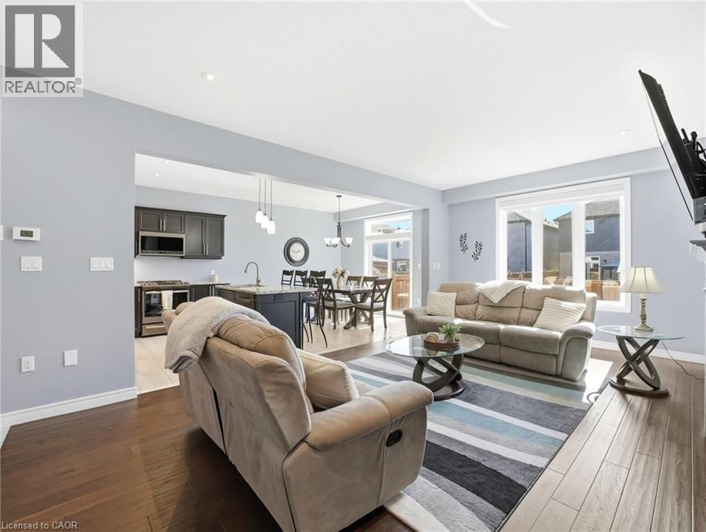 63 FESTIVAL WAY Image 10