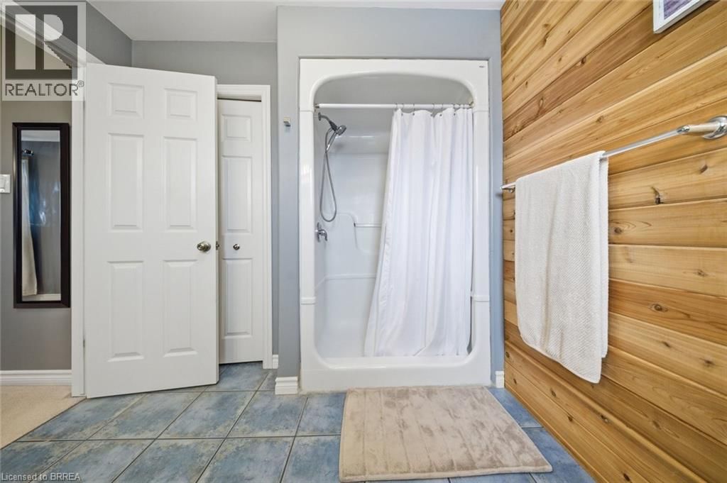 40 MISSION ROAD Image 22