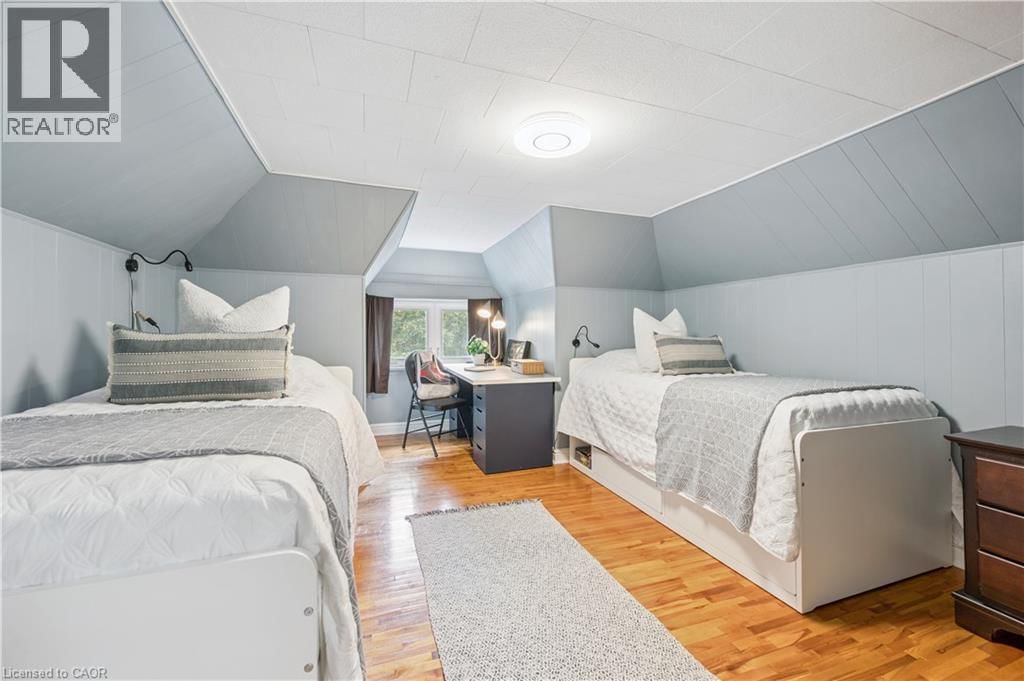 310 KITCHENER ROAD Image 23