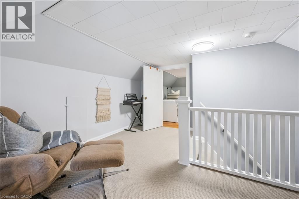 310 KITCHENER ROAD Image 26