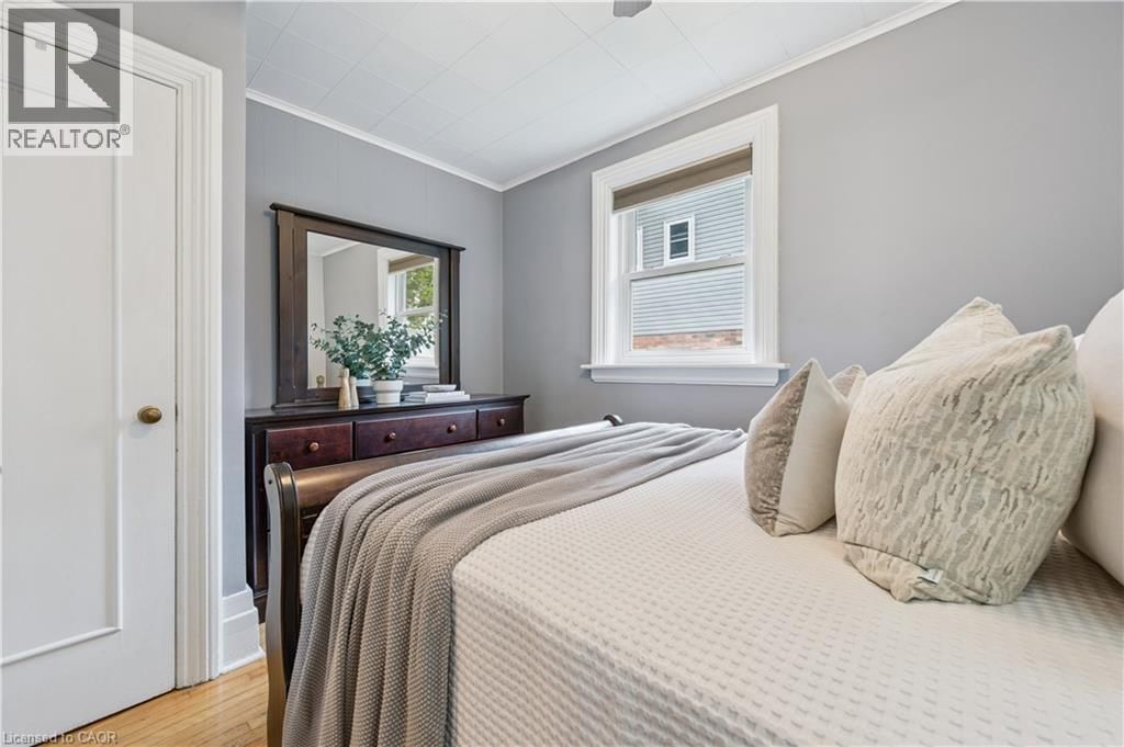 310 KITCHENER ROAD Image 27