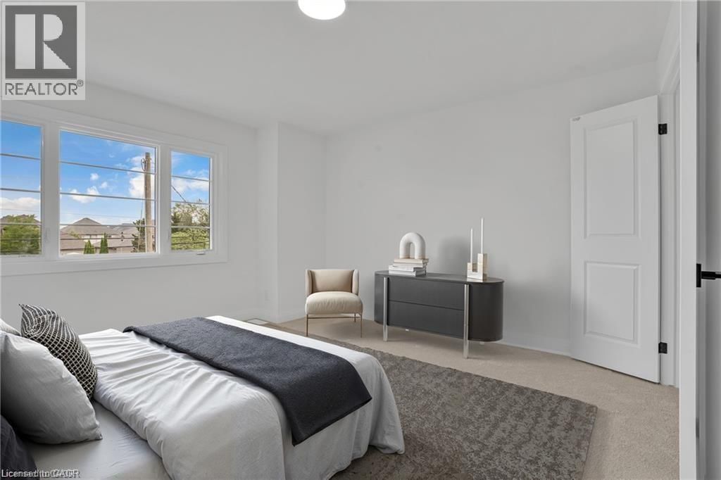 390 SOUTHCOTE ROAD Image 9