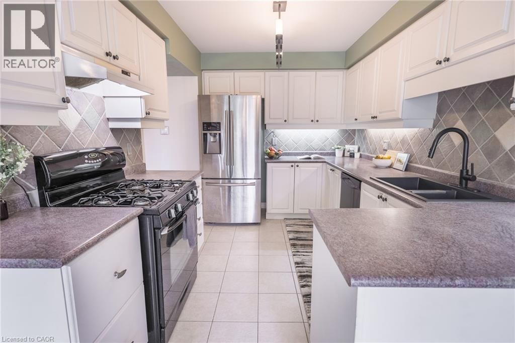 11 TOMAHAWK DRIVE Image 10