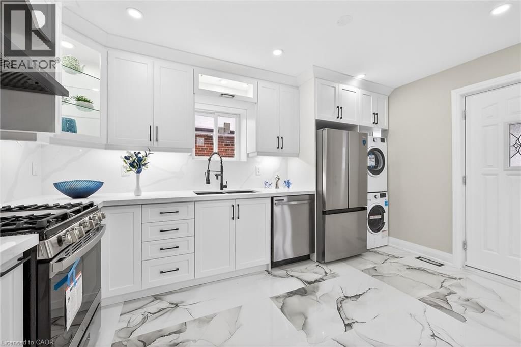 150 BRUCEDALE AVENUE EAST Image 10