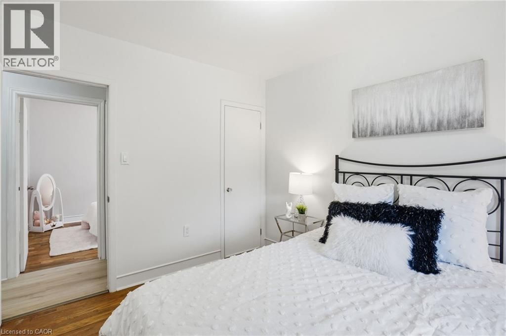 7 WEST 1ST STREET Image 8