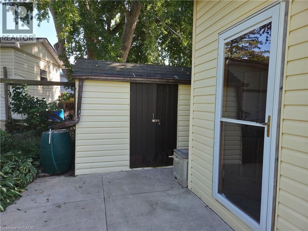 123 SCOTT STREET Image 16