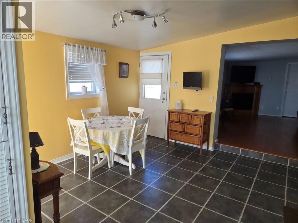 123 SCOTT STREET Image 4