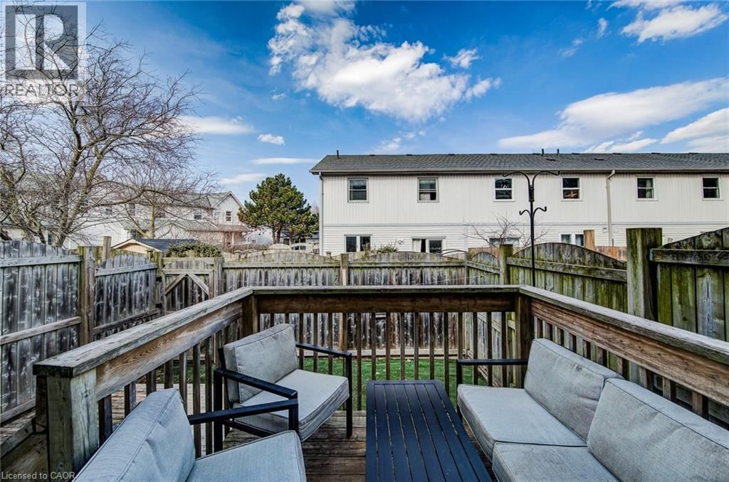 27 - 90 MOOREGATE CRESCENT Image 36