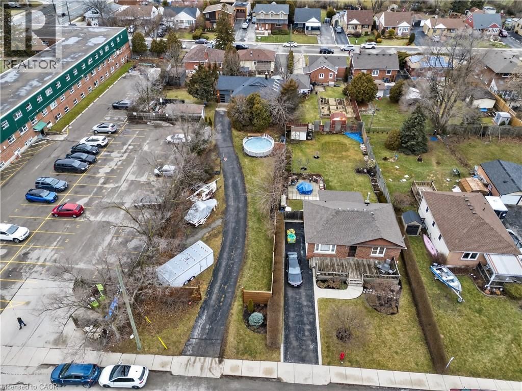 486 EAST 38TH STREET Image 3