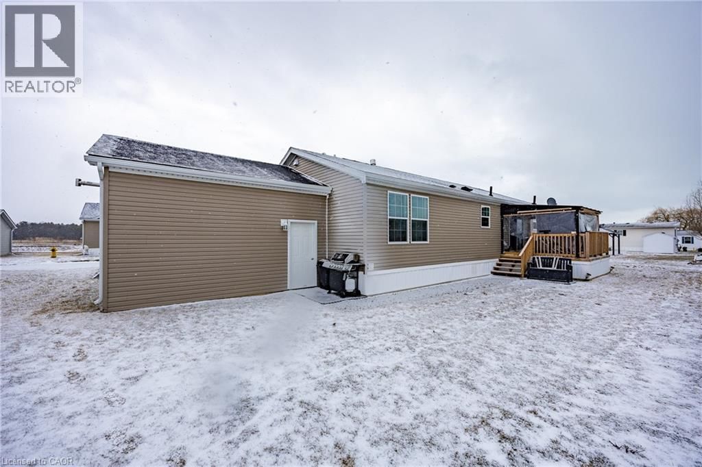 11 HICKORY HOLLOW Image 3