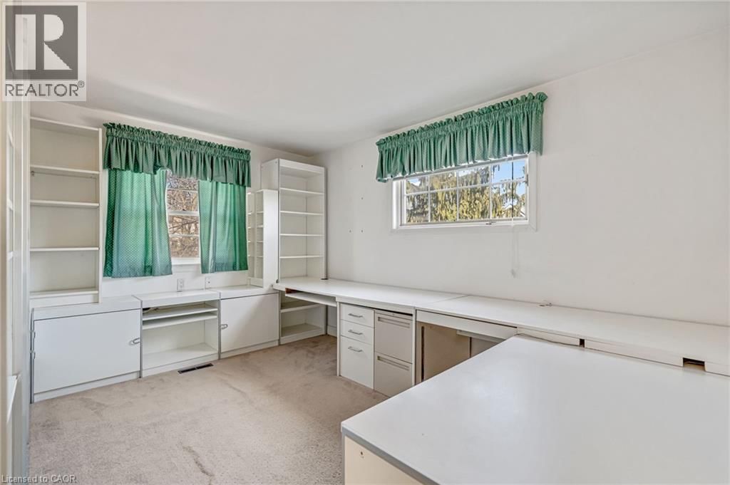 524 MEADOW WOOD ROAD Image 32