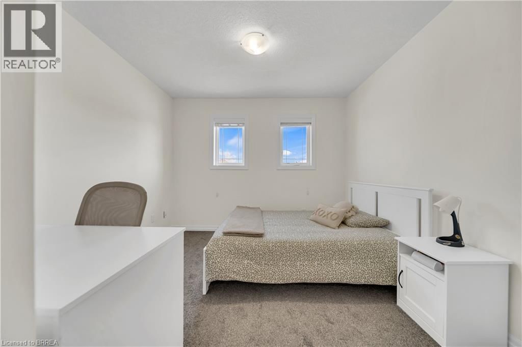 433 TWINLEAF STREET Image 35