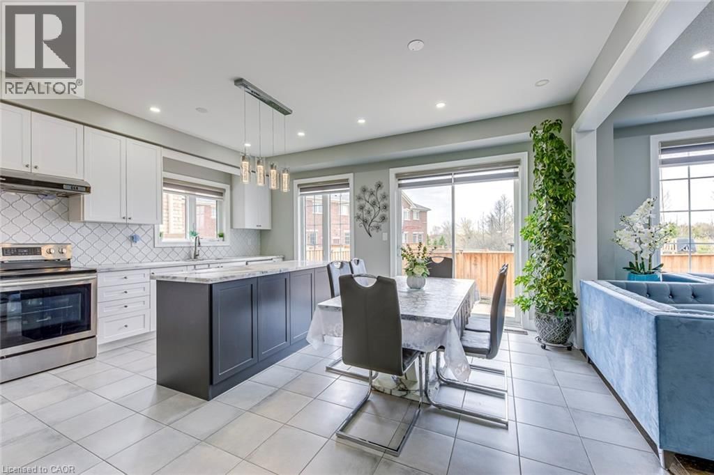 99 MCKNIGHT AVENUE Image 11