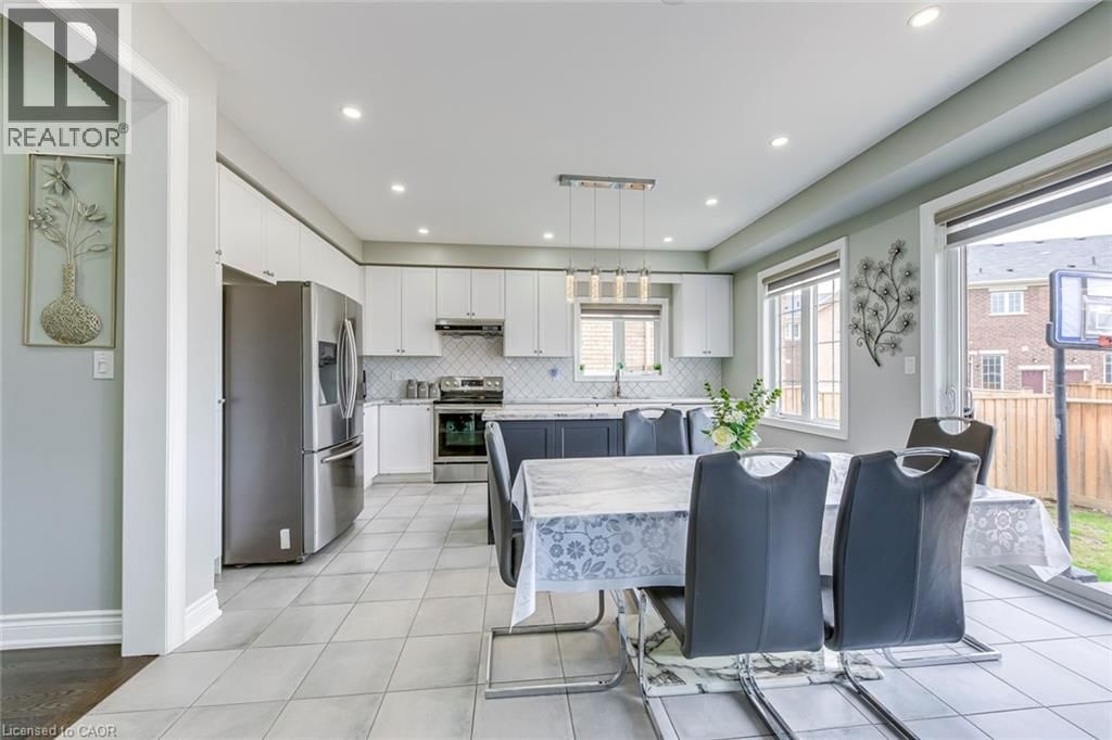 99 MCKNIGHT AVENUE Image 12