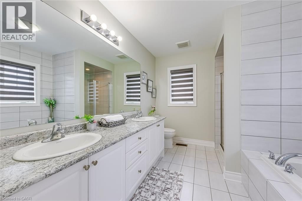 99 MCKNIGHT AVENUE Image 23