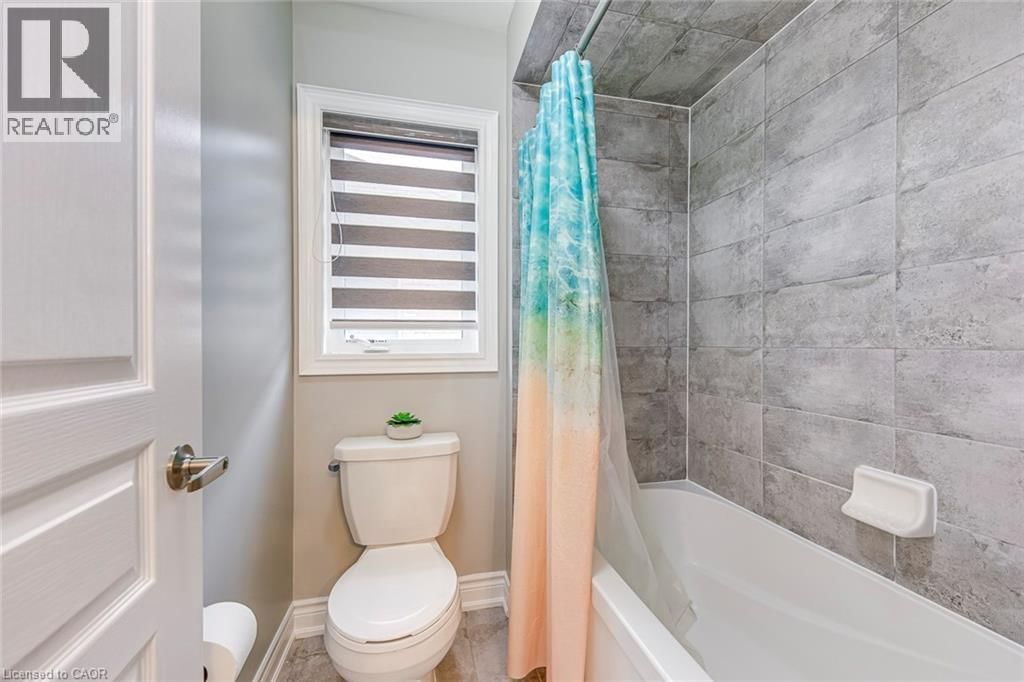 99 MCKNIGHT AVENUE Image 30